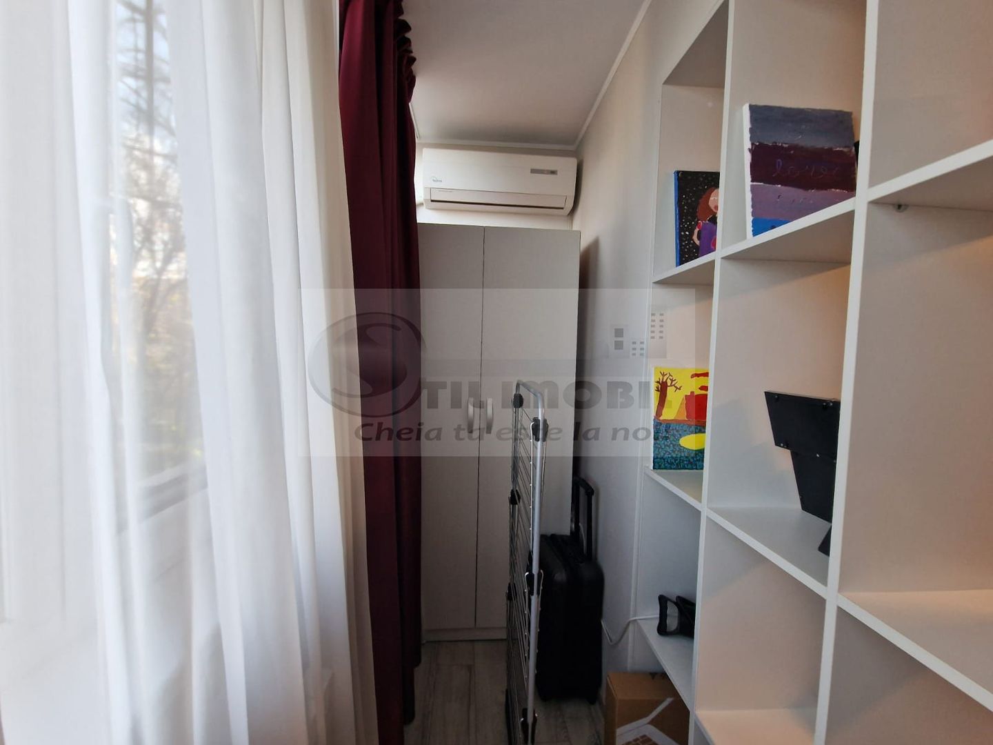 Liber, mobilat modern, apartament 3 camere, Tatarasi Posta, etaj 3/4 - Poză 14