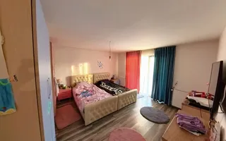 Casă 4 dormitoare și teren de 857 mp - zona Sântana de Mureș - Poză 14