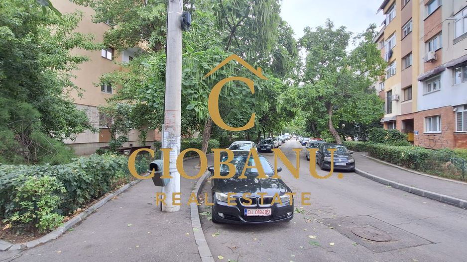Apartament 2 camere DECOMANDAT etaj 2/4 de vanzare zona Billa - Poză 8