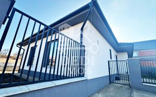 Casă de vânzare cu 4 camere in Oncea, Bihor - Poză 1