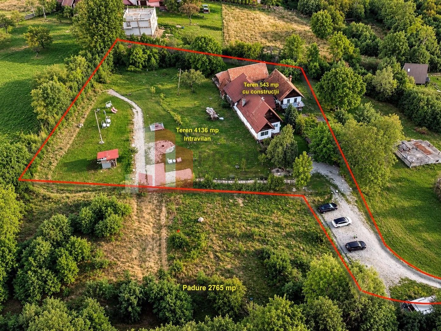 Teren 7.444 mp + casă tradițională în Predeluț–Bran - Poză 3