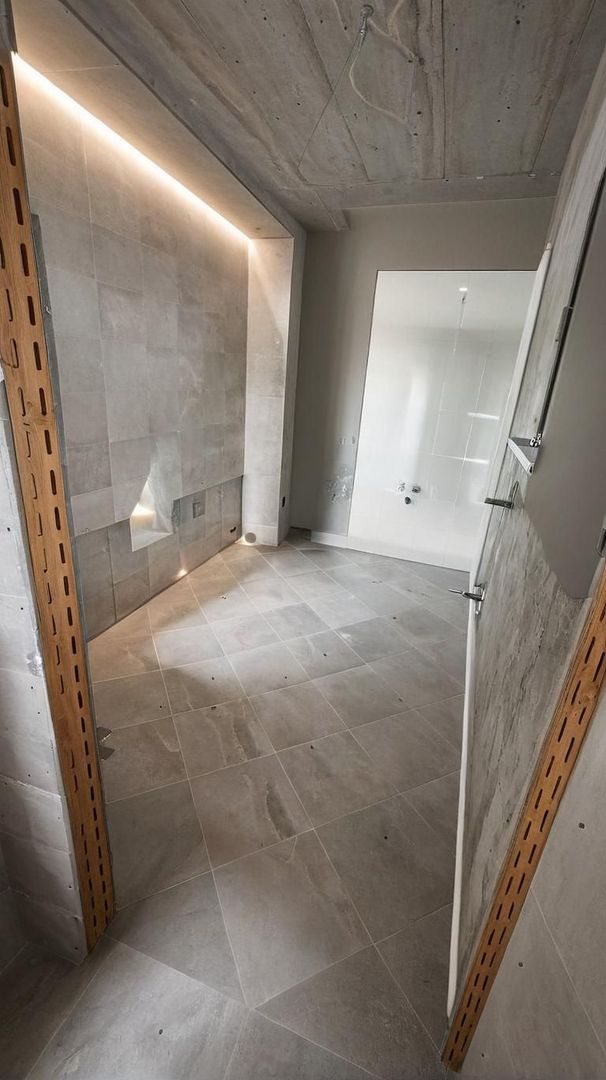 Casa la gri in Pipera  cu potential 1000 euro m2 - Poză 7