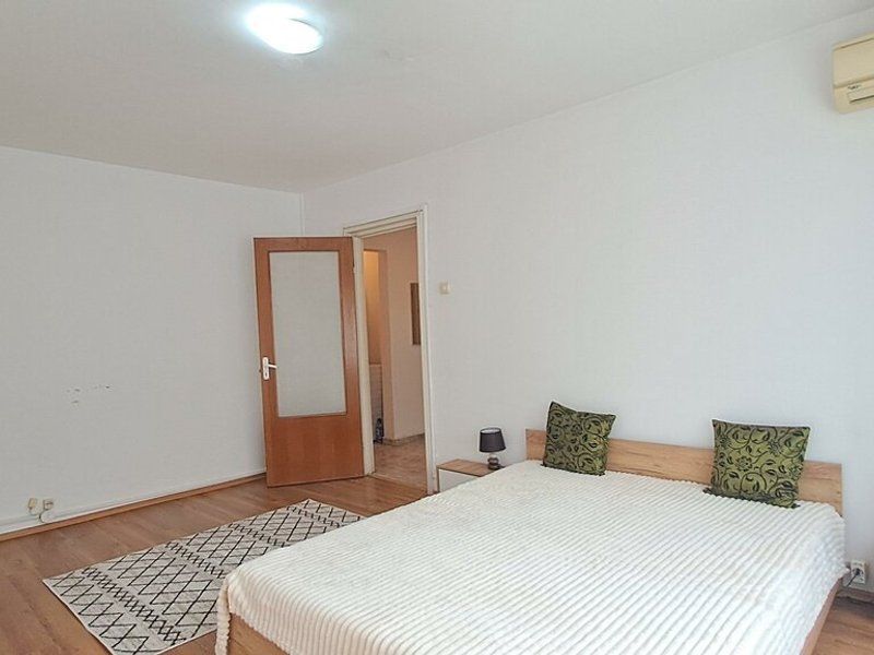 3 camere | Centrala proprie | Parcare - Poză 2