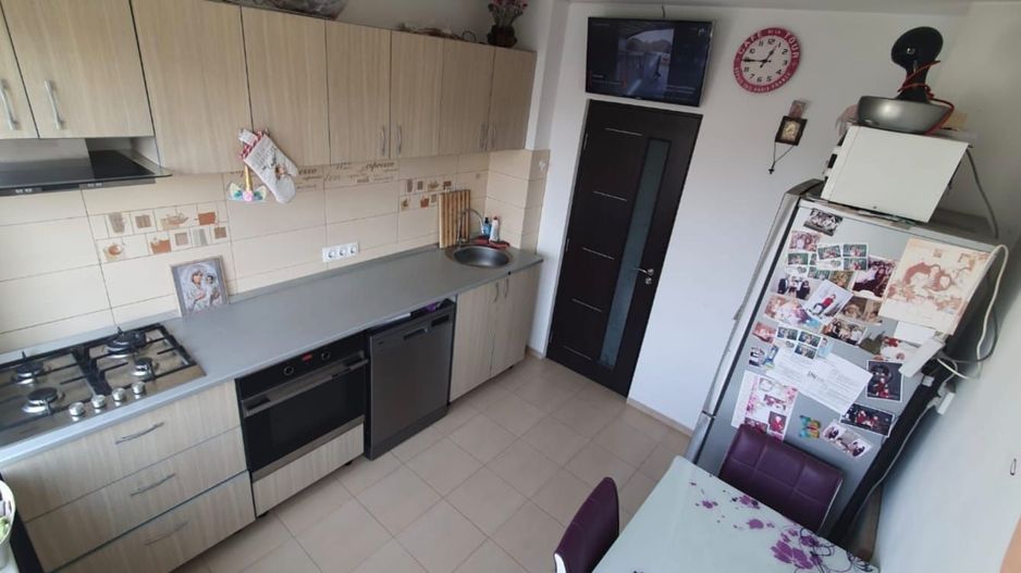 De închiriat apartament 3 camere–Mega Mall/ Delfinului/Pantelimon - Poză 1