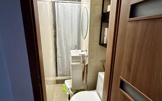 Apartament cu 4 camere si 2 bai | 84 mp | decomandat | zonă centrală - Poză 12
