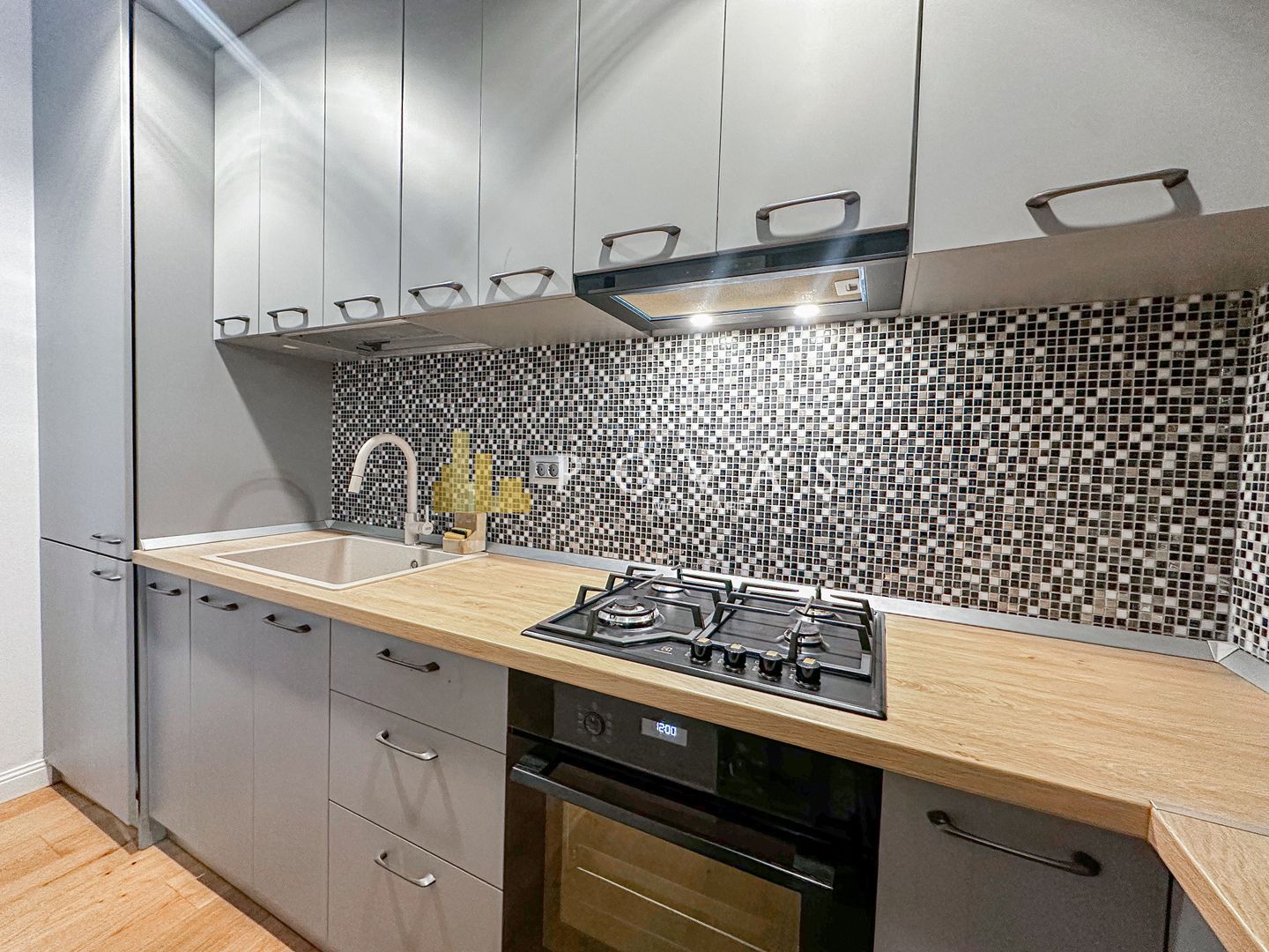 Vanzare Apartament 2 Camere Iancu Nicolae - Baneasa - Poză 4