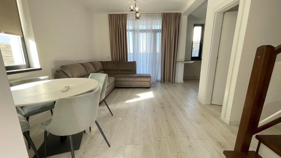 Duplex frumos in zona Mehala - Poză 1