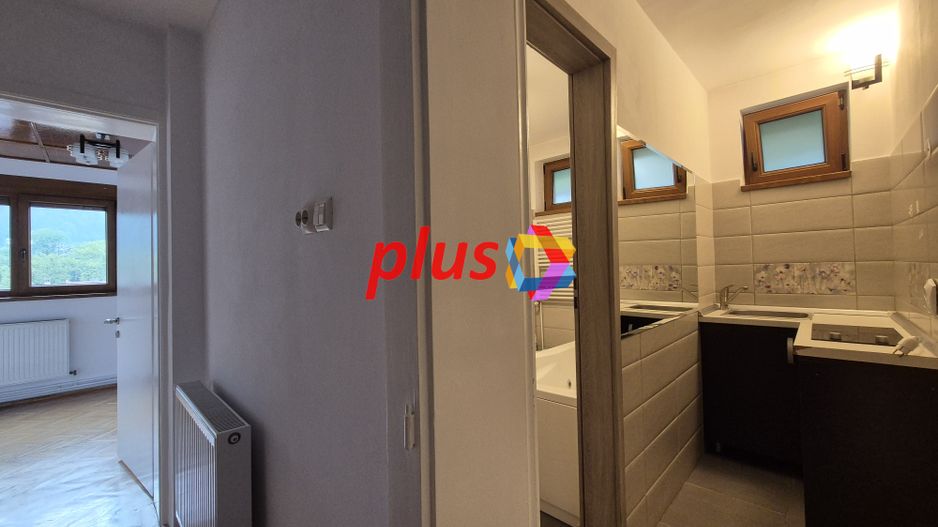 Casa 270mp zona centrala - Poză 8