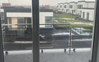 Locuință P+E modernă, 3 băi, teren generos de 323 mp - Poză 14