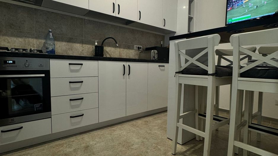 Vilă 3 camere mobilata 3 locuri parcare  Safirului Bragadiru - Poză 3