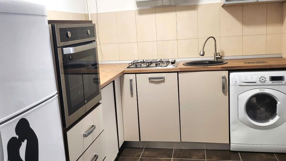 Vânzare Apartament 2 Camere Decomandat Rin Grand Hotel - Poză 4