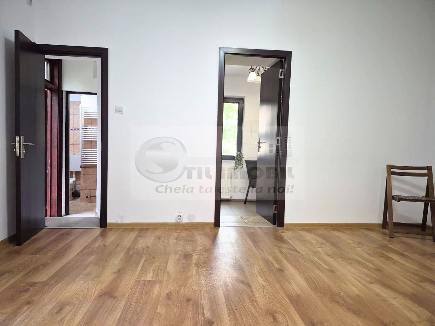 Casa zona centrala - 1200 euro - Poză 5