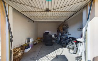 Casă spațioasă în zona Blașcovici, Timișoara - Poză 28