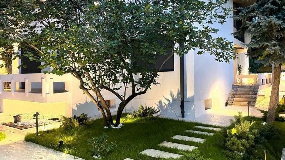 Vila de închiriat zona Primăverii | Ideală pentru Ambasade, Consulate - Poză 1