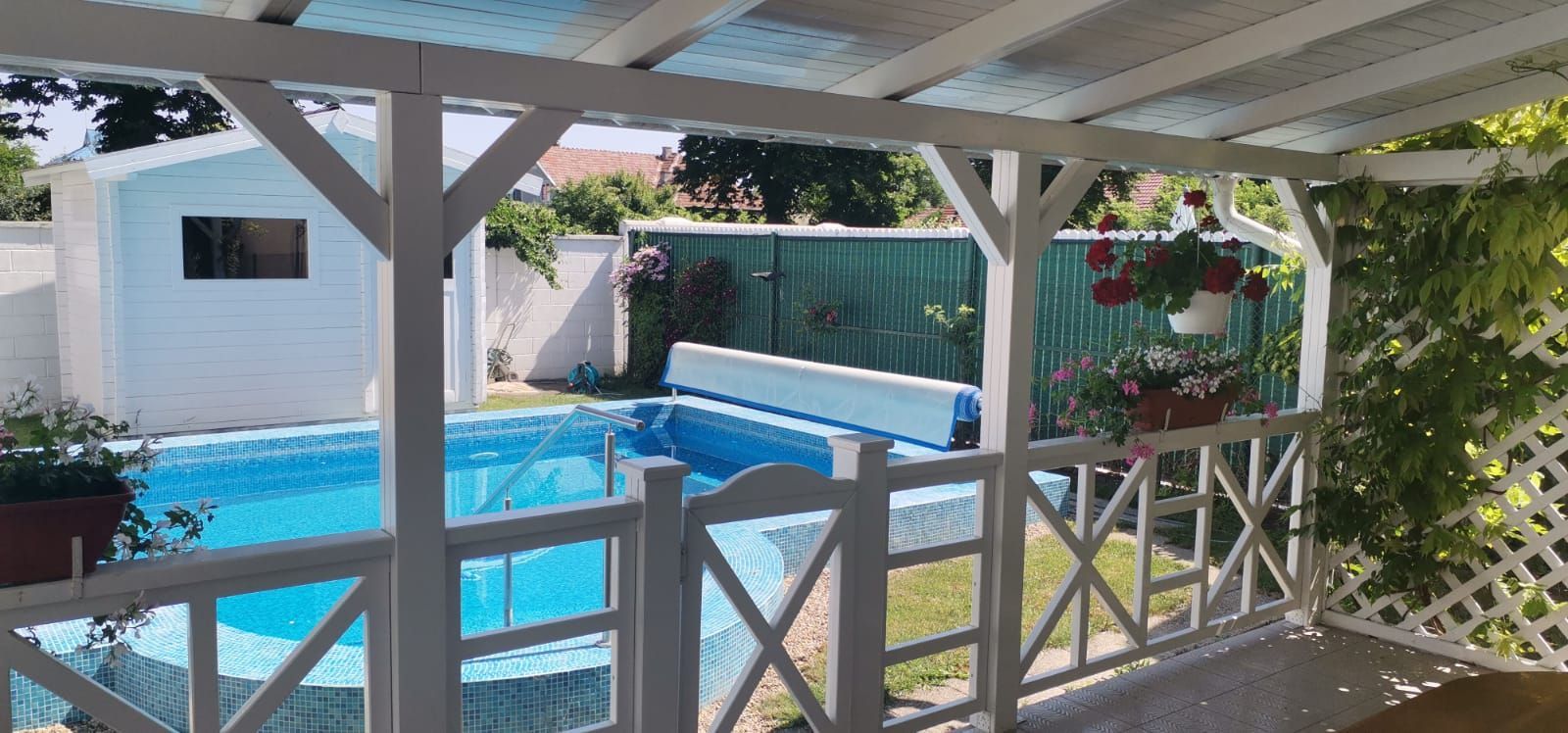 Casă deosebită în Fratellia, cu teren 657 mp - Poză 4