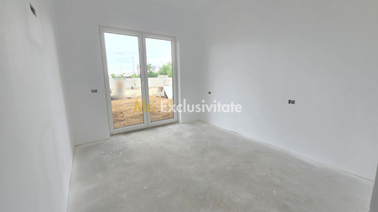 De vânzare apartament 2 camere ansamblu de locuinte Micro 9 in Satu Mare - Poză 4