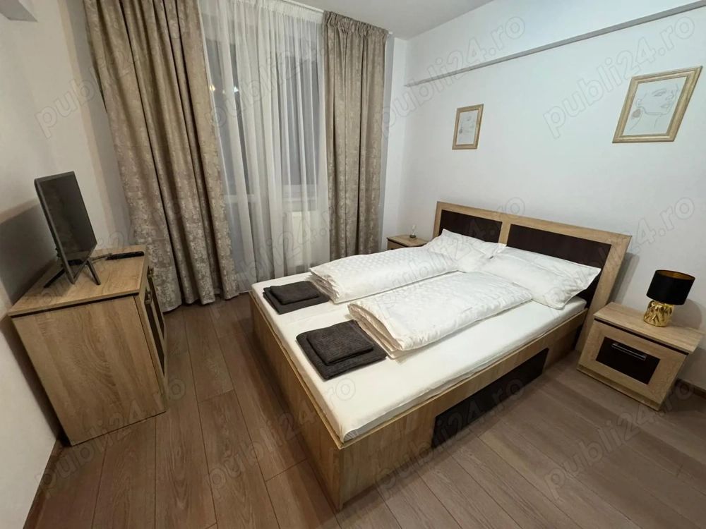Apartament două camere,Centru - Poză 1