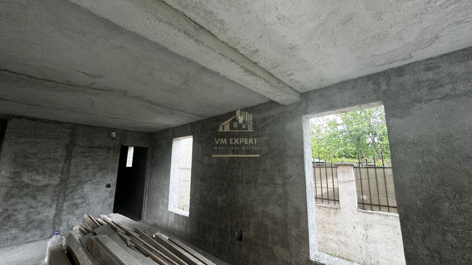 VILA 5 CAMERE, ZONA ULTRA CENTRALA, CAMPULUNG MUSCEL, TEREN 500 MP - Poză 39