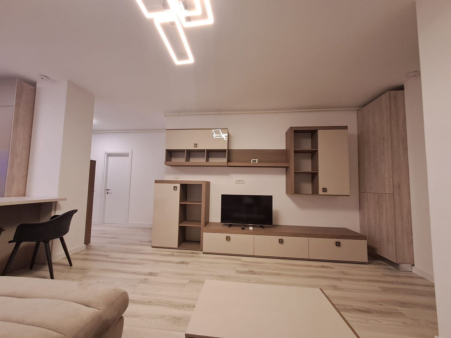 Ap2Cam|Parcare,AerConditionat,Centrala,Mob+Ut,ImobilNou|CampeadorCity. - Poză 5