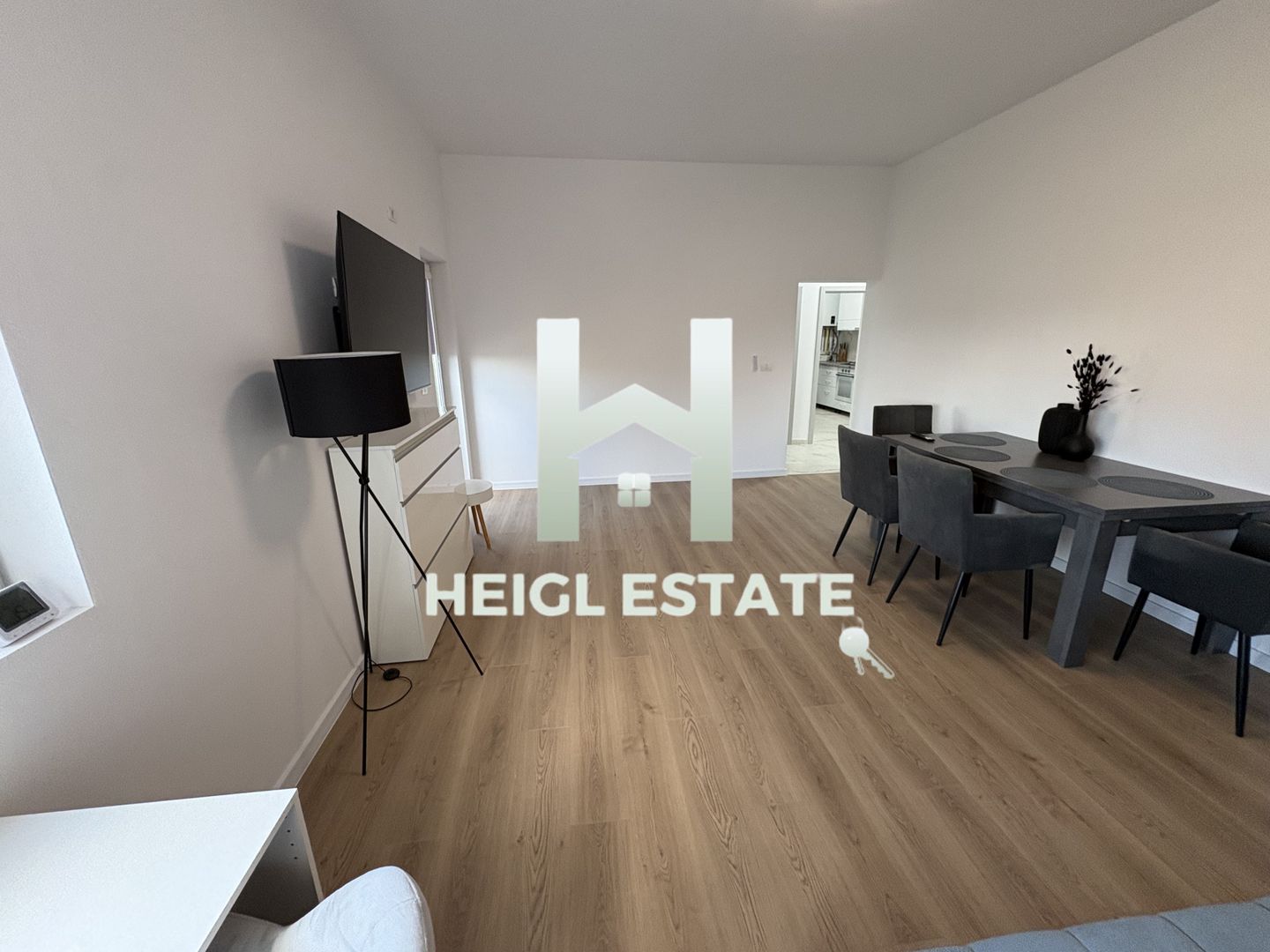 Apartament decomandat cu 2 camere la etajul 1 in Giroc - Poză 2