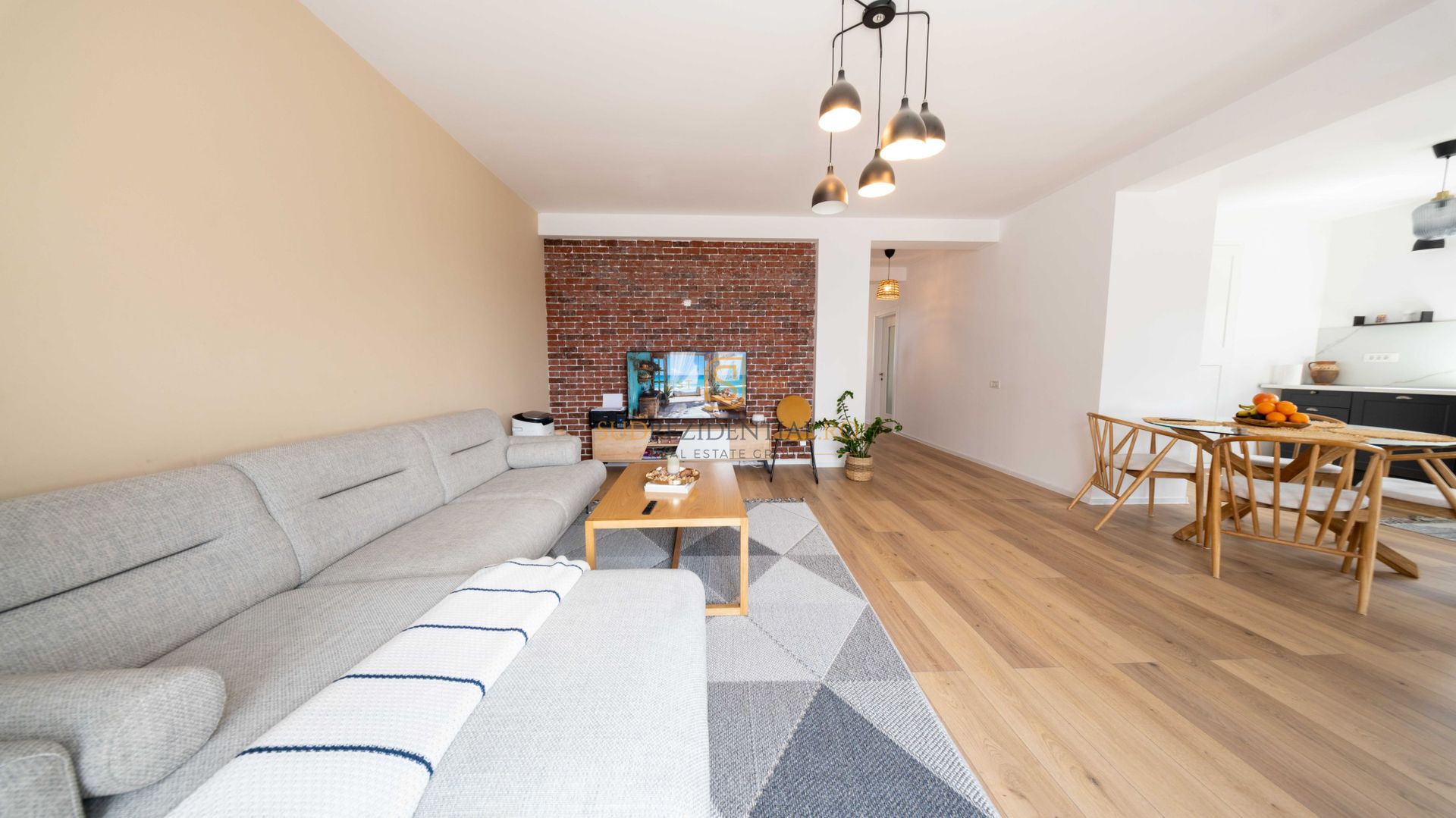 Casa Individuala de vanzare - Comuna Berceni - Complet mobilata - Poză 16