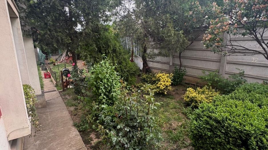 Casa de închiriat 7 camere Sector 4, ideal pentru clinica, gradinita - Poză 12