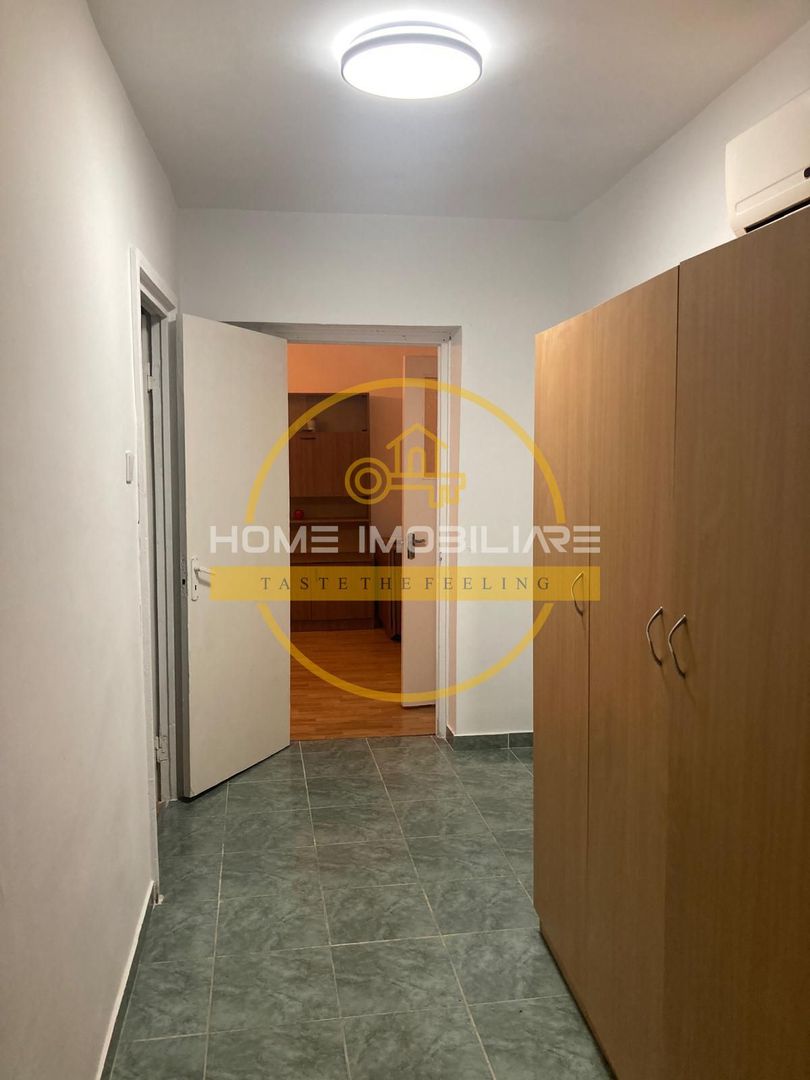 Centru Civic/ Apartament 3 camere/ Decomandat/Fara Risc Seismic - Poză 10