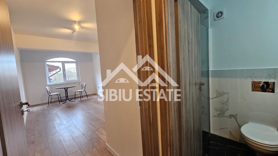 Spatiu birou de inchiriat Sibiu central - Poză 5