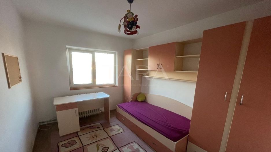 Apartament cu 3 camere, decomandate, Mărăști, zona Fabricii. - Poză 5