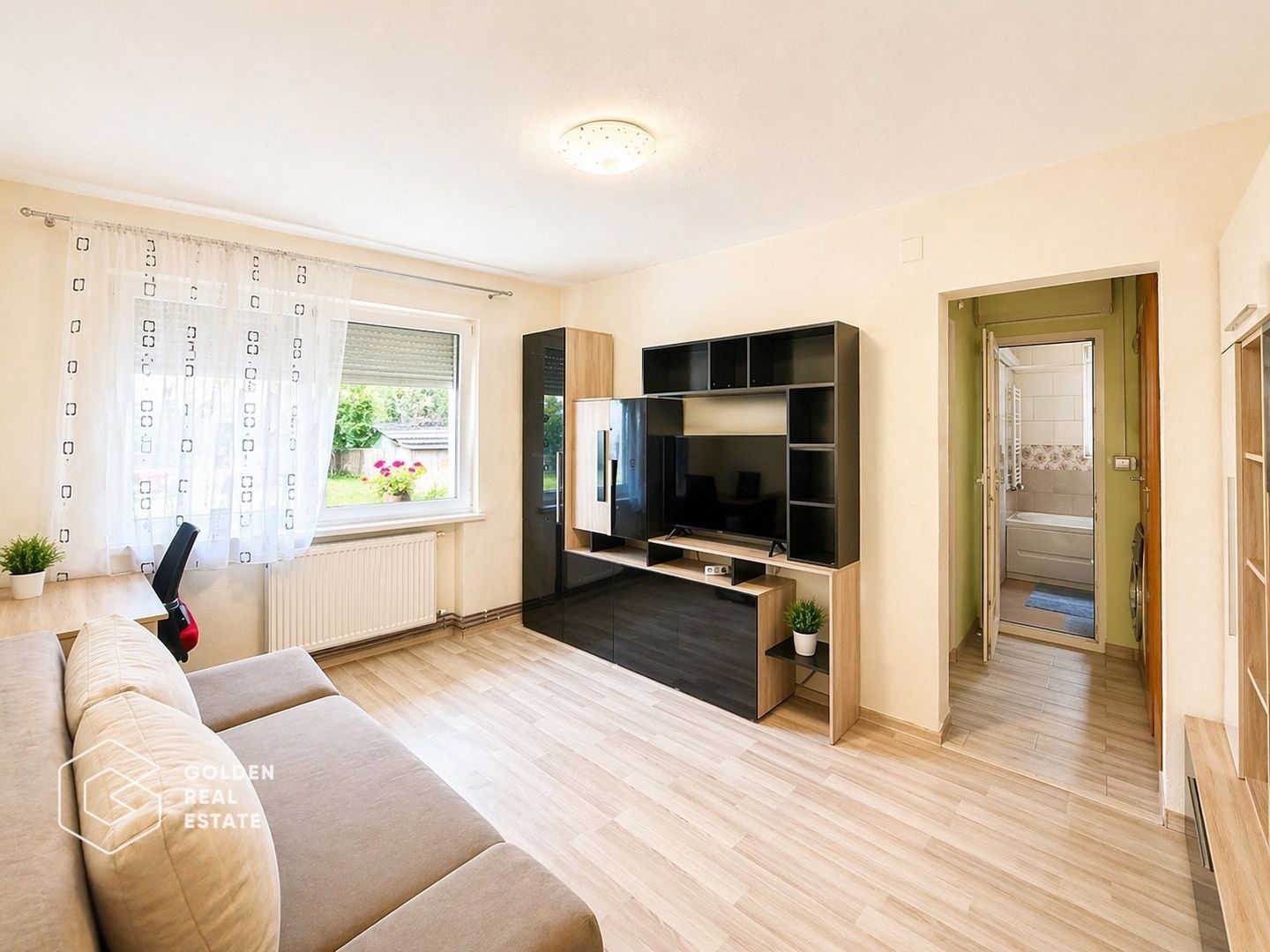 Apartament 2 camere, parter, zona UTA - Poză 1