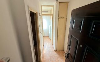 Garsoniera decomandata zona Sucpi Electroputere etaj 2 centrala - Poză 5