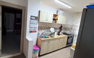 Apartament 2 Camere Renovat, Etaj 3 - Poză 7