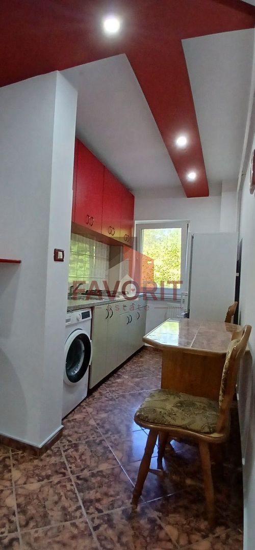 1 camera | etaj 1 | mobilat si utilat | zona excelenta | - Poză 4