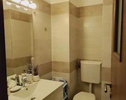De închiriat: apartament 4 camere modern, decomandat, metrou Obor - Poză 6