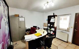 Central, spatiu birouri 30mp, 350 euro - Poză 3