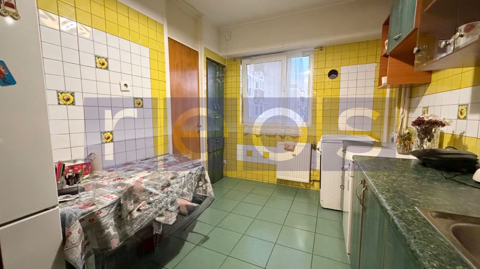 VANZARE 3 CAMERE | DECOMANDAT | ETAJ 8/10 | ZONA DRUMUL TABEREI - Poză 8