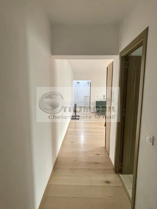 Apartament 2 camere – zonă excelentă 90.000 euro negociabil - Poză 3