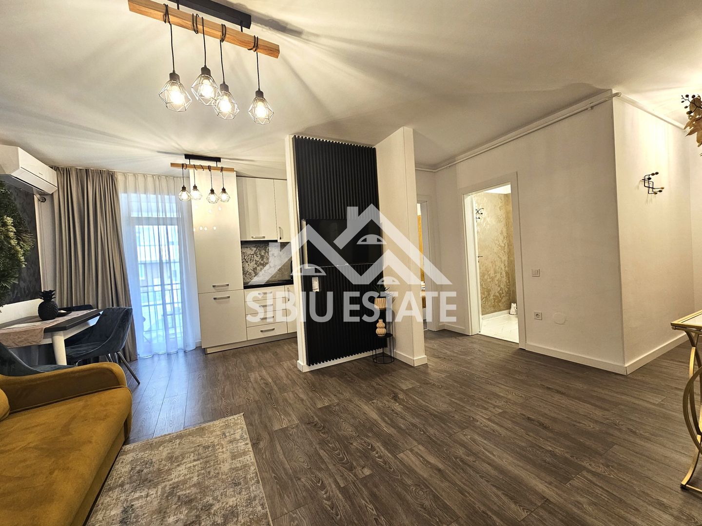 Apartament Sibiu, dotat complet, 2 parcari NOU - Poză 12
