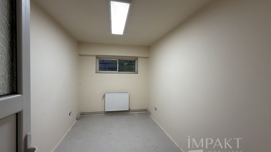 Spatiu de 450 m2 Piata Cipariu, ideal depozit curierat, arhivare, etc - Poză 7