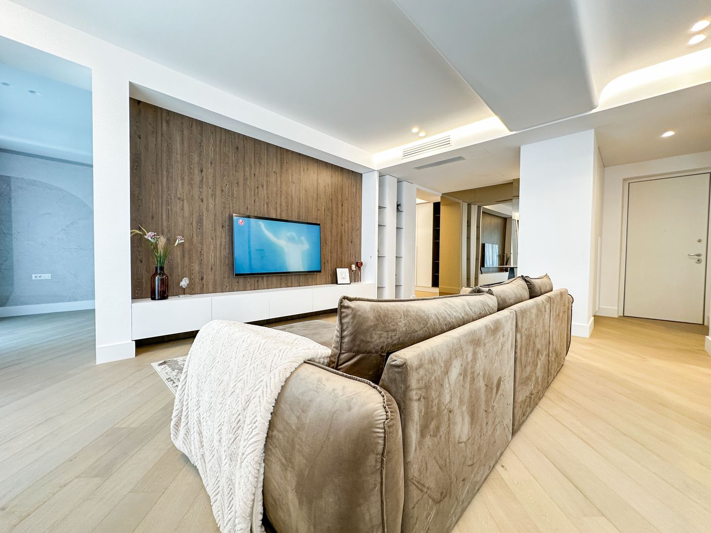 Penthouse 4 camere I Cortina 126 I Iancu Nicolae - Poză 1