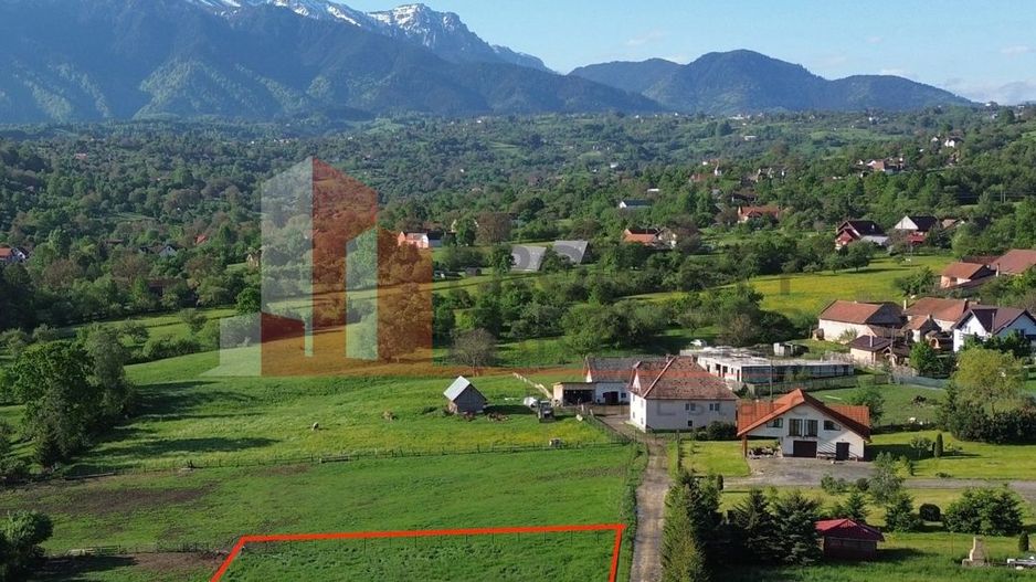 Teren intravilan 1.495 mp | Bran- Tohanu Nou | Vedere Bucegi | Deschidere 45 m - Poză 1