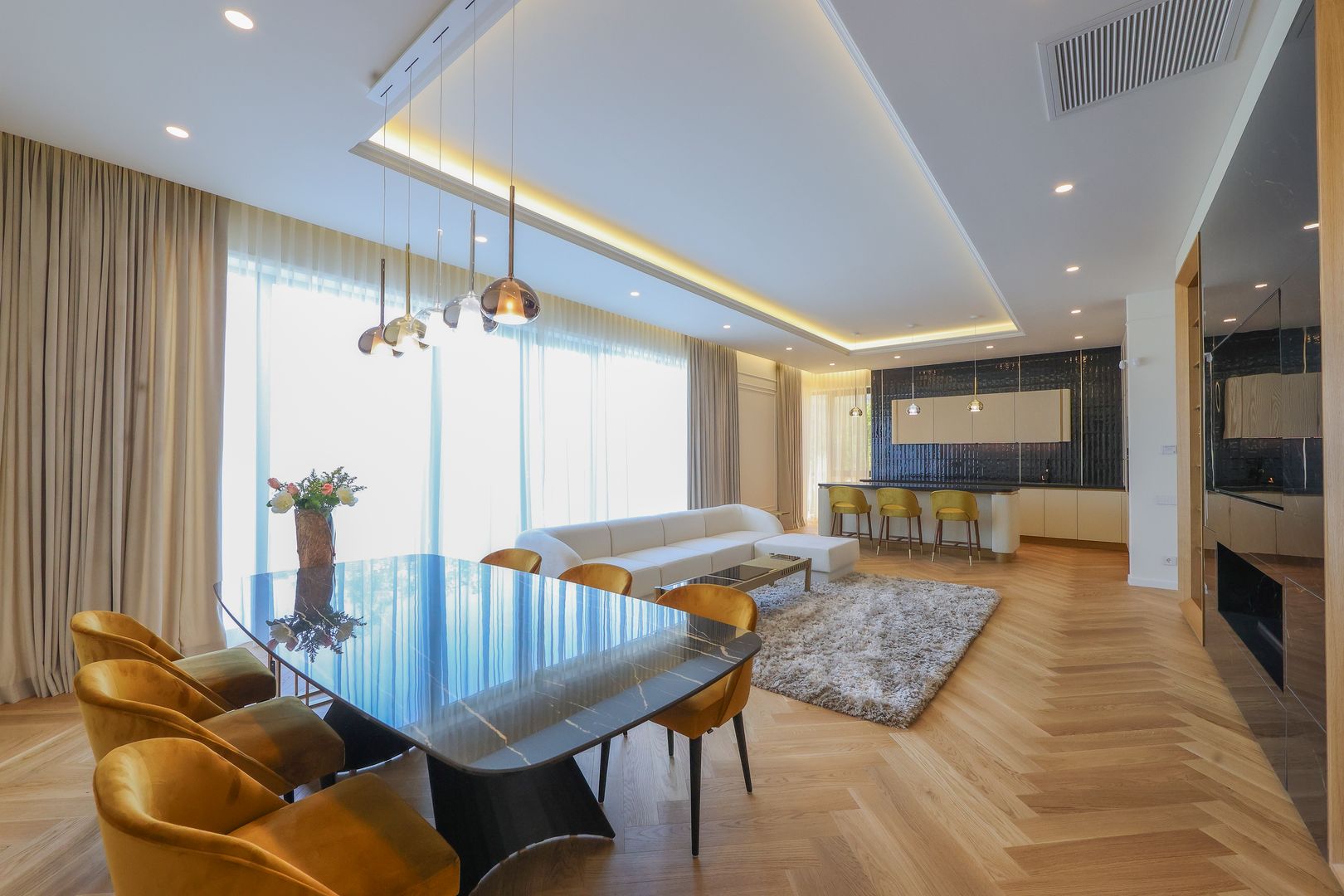 Vila in ansamblu exclusivist, acces la piscină și facilități premium - Poză 1