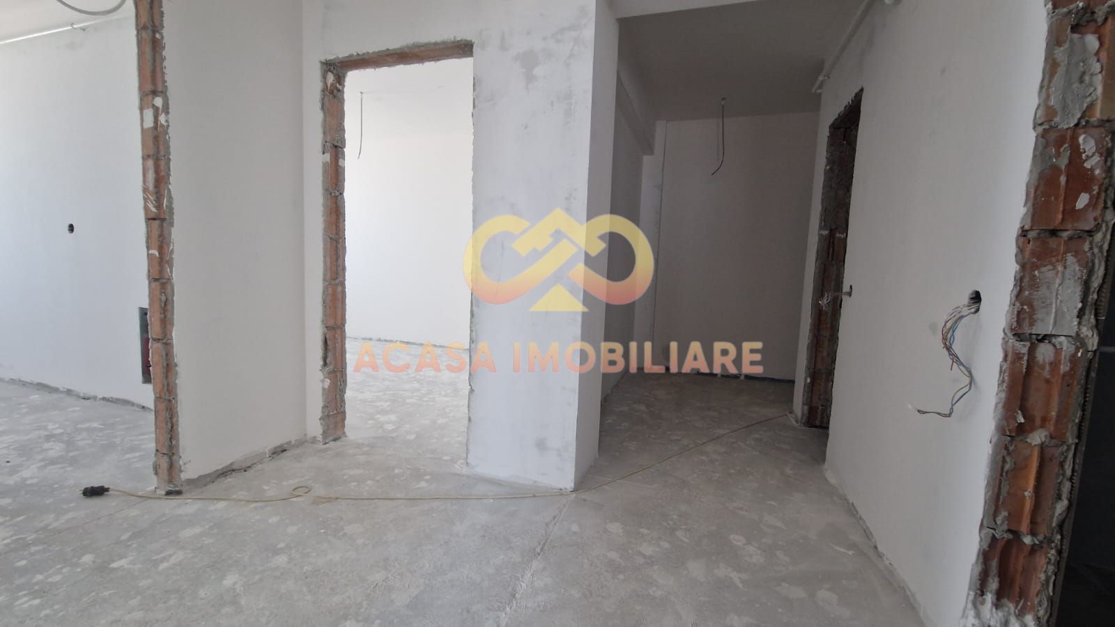 NOU ROND ERA PACURARI AP.3 Camere 70 Mp cu terasa si  51mp gradina - Poză 13