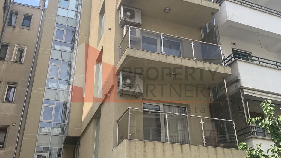 Spatiu de birou cladire moderna - Poză 2