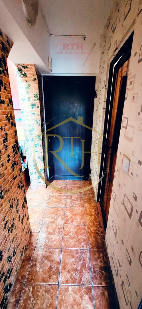 Oferim spre vanzare apartament 2 camere, langa Complex Bega Bujorilor - Poză 12