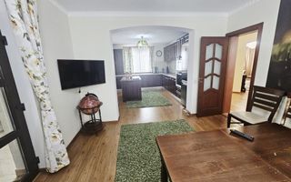 Vilă spațioasă Strejnicu S+P+1E+M, 8 camere, garaj, teren 595 mp - Poză 33