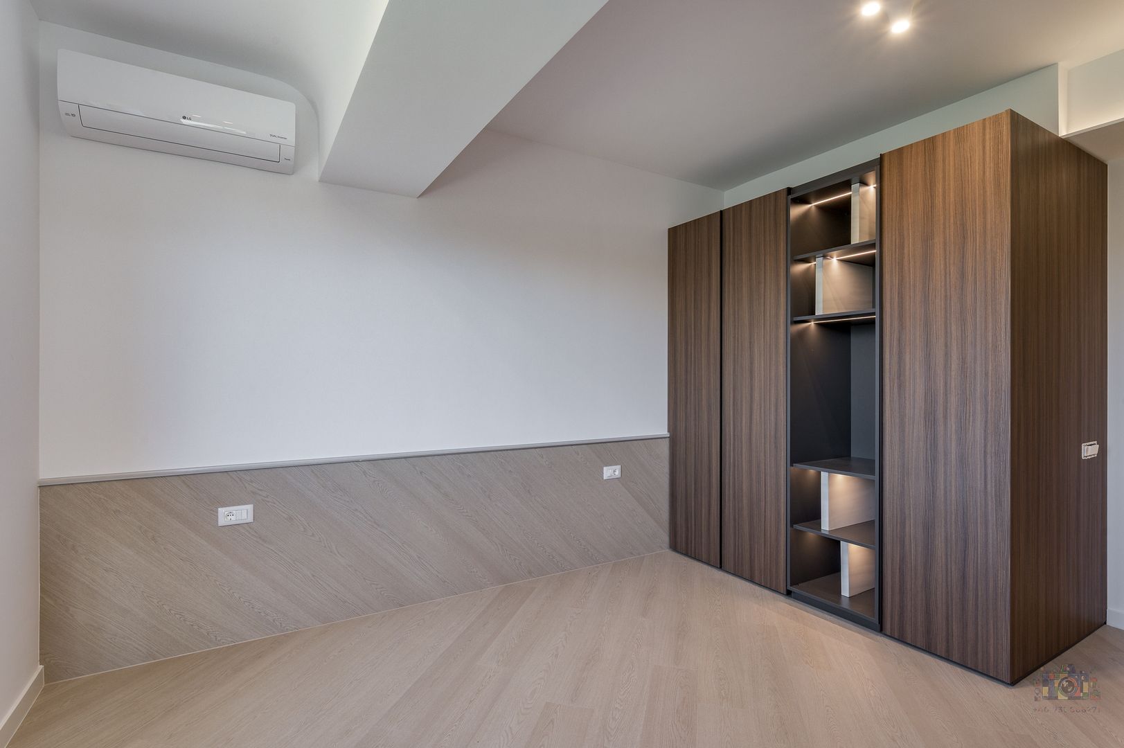Cortina North | 3 camere lux, parcare subterană și boxă - Poză 26