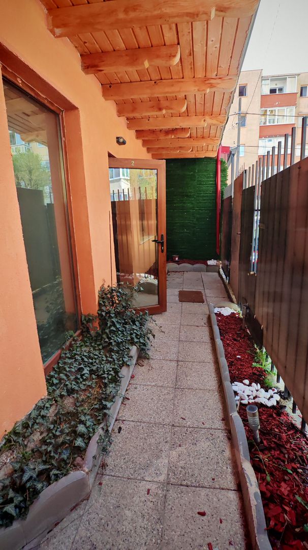 Vila cu 10 camere,pretabil compartimentare in 2 unitati separat,ASTRA. - Poză 19