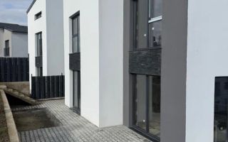 Casa cuplata, 115 mp, teren 495 mp, garaj, Dezmir - Poză 3