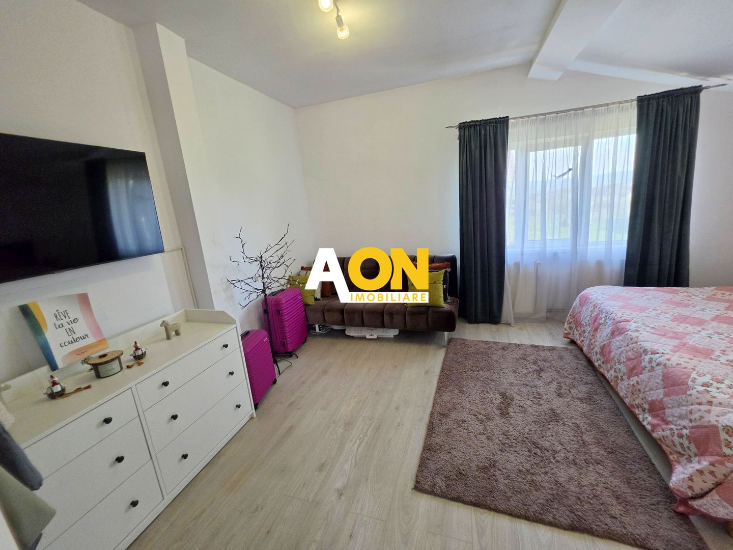 1/2 Duplex mobilat, utilat, 3 camere, 323 mp teren, Cetate, zona Schit - Poză 15